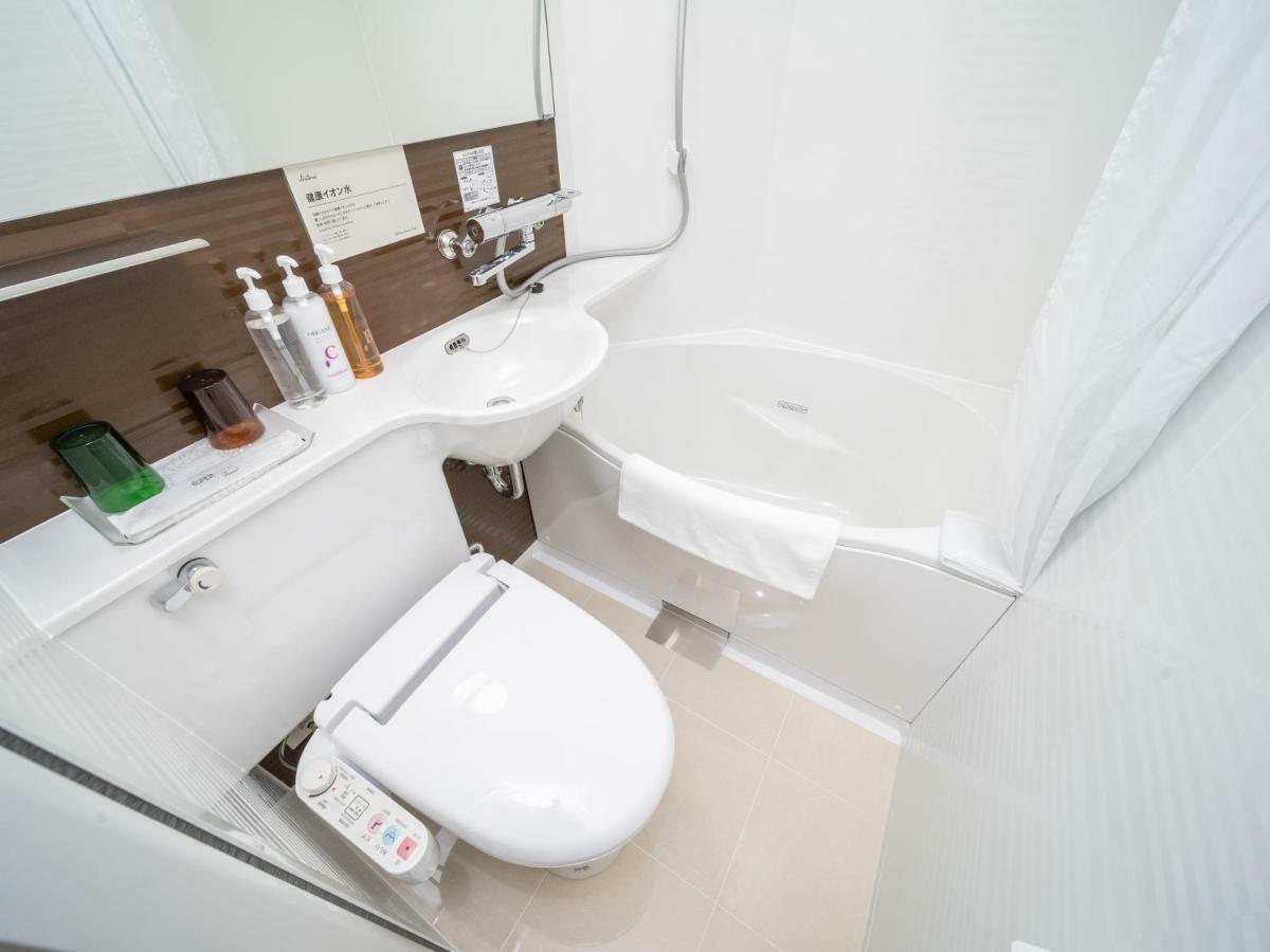 Super Hotel Premier Akihabara Tokyo Exterior photo